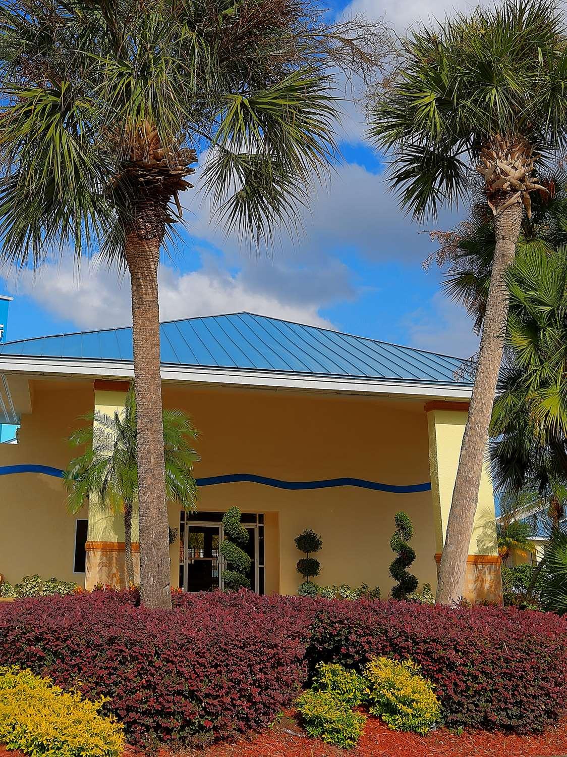 Surestay Plus By Best Western Orlando International Drive Exterior photo