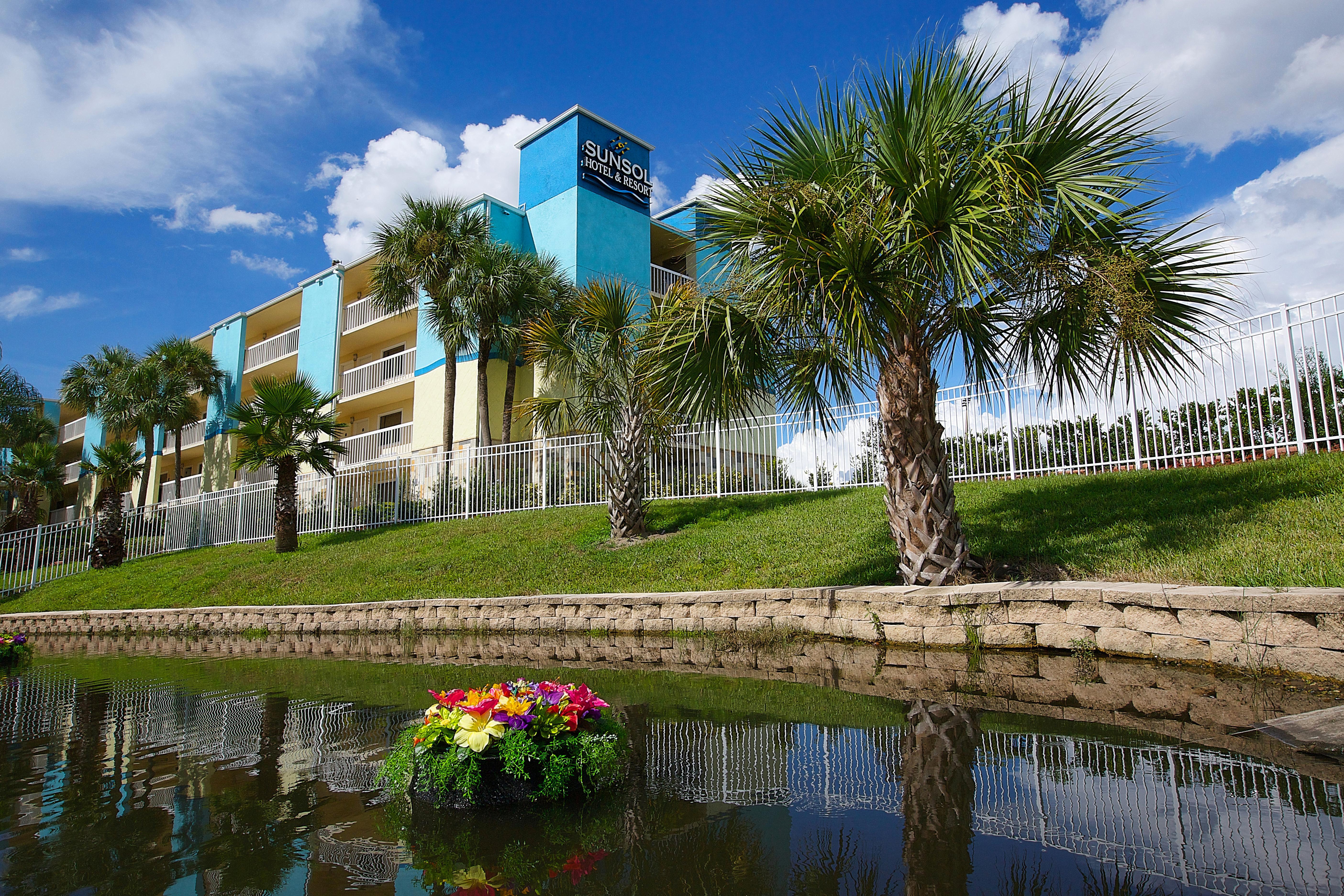 Surestay Plus By Best Western Orlando International Drive Exterior photo